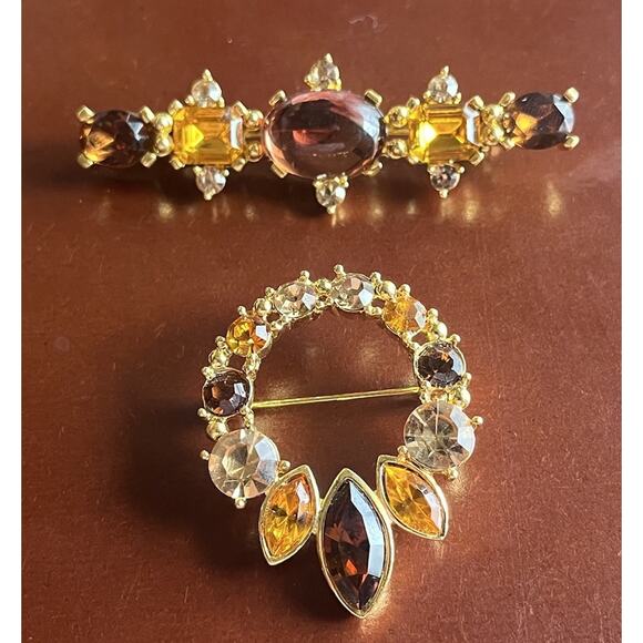 Lia Jewelry - Lia Wreath Bar Brooch Pin G old Tone Lot Red Yellow Rhinestone Matching Gift Set